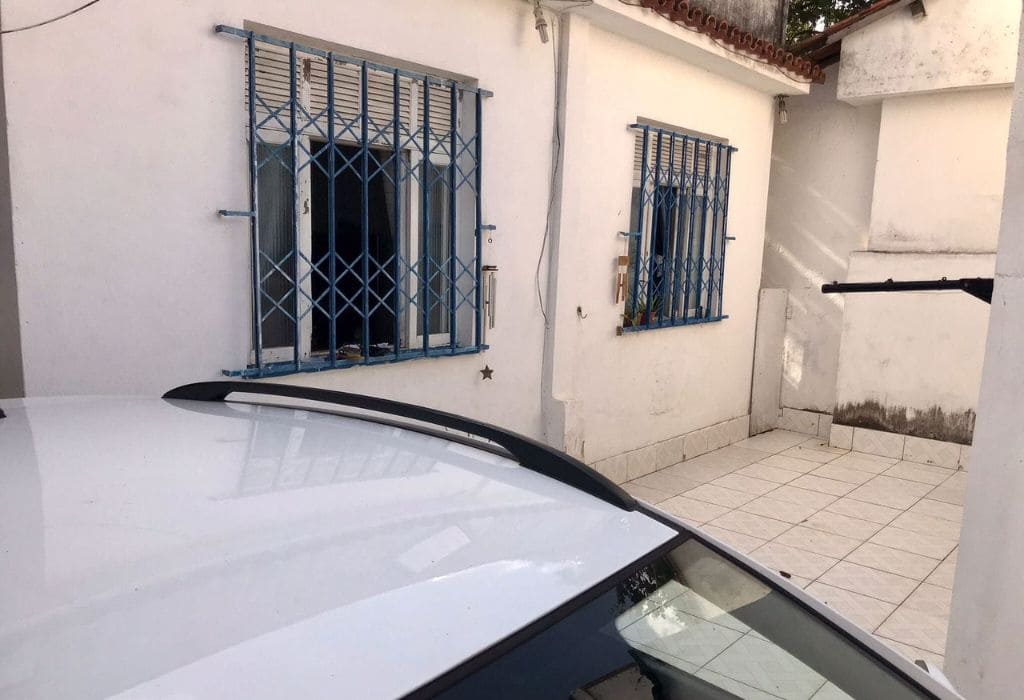 CASA INDEPENDENTE NA TAQUARA COM 2 QUARTOS QUINTAL E GARAGEM