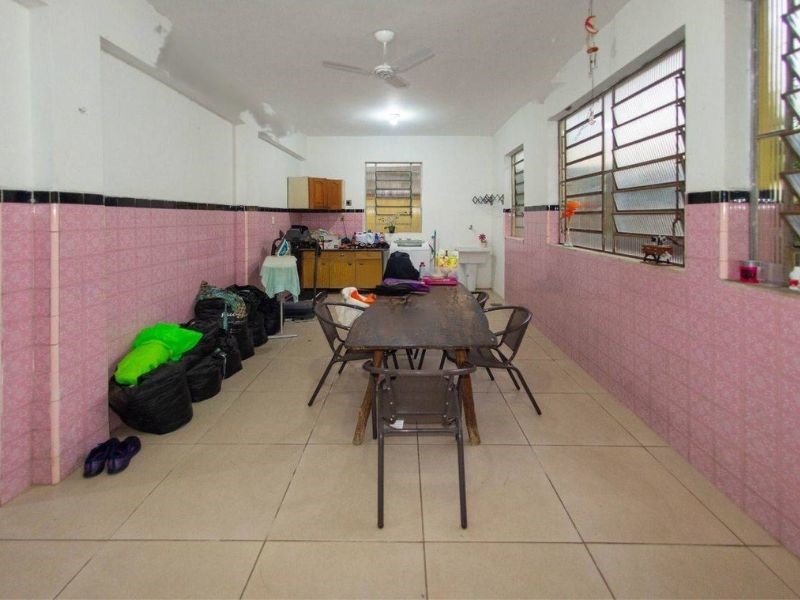 Freguesia Jacarepaguá Casa Linear Com 4 Quartos, Piscina, Quintal e 4 Vagas de Garagem