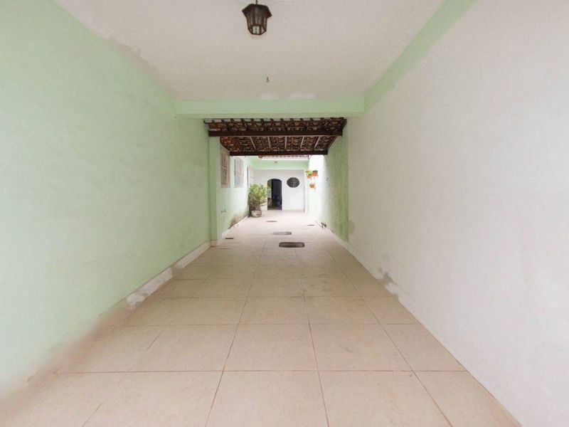 Freguesia Jacarepaguá Casa Linear Com 4 Quartos, Piscina, Quintal e 4 Vagas de Garagem