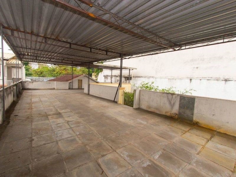 Freguesia Jacarepaguá Casa Linear Com 4 Quartos, Piscina, Quintal e 4 Vagas de Garagem