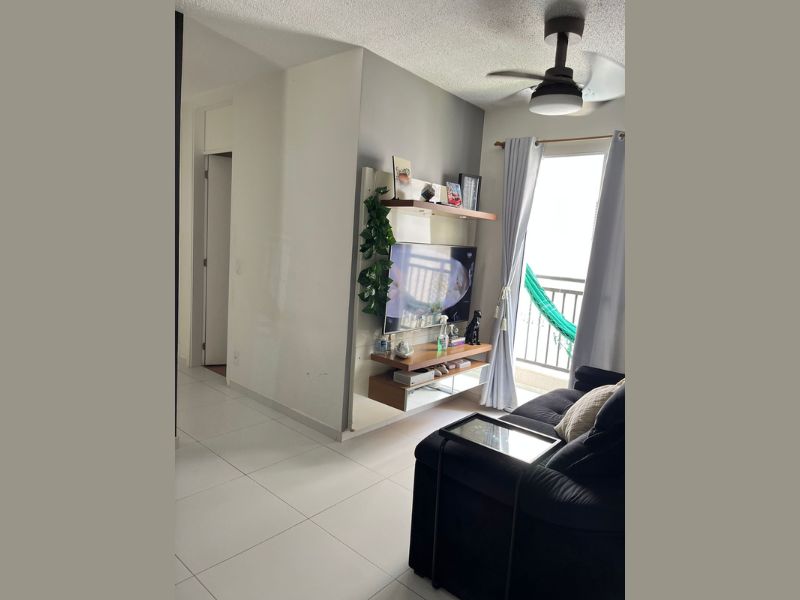 Apartamento Para Venda na Taquara 2 Qts, Varanda, Reformado, Agende Visita