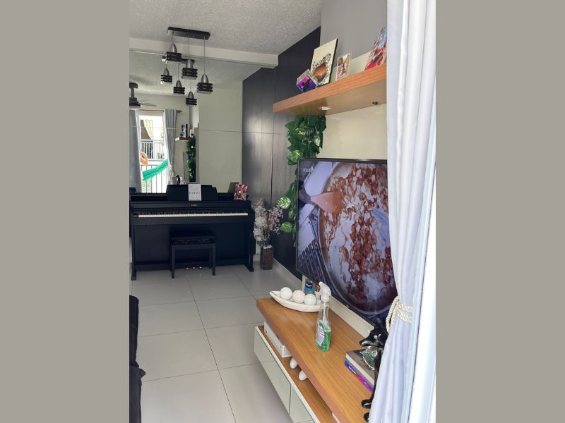 Apartamento Para Venda na Taquara 2 Qts, Varanda, Reformado, Agende Visita