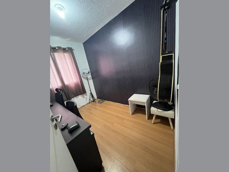 Apartamento Para Venda na Taquara 2 Qts, Varanda, Reformado, Agende Visita