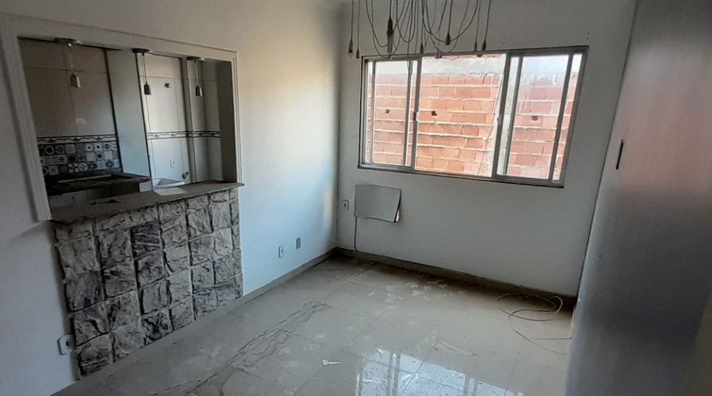 Apartamento Para Venda em Cascadura 54m² 1 Quarto Reformado