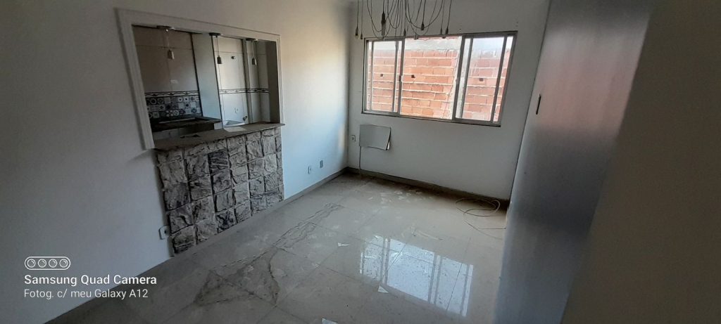 Apartamento Para Venda em Cascadura 54m² 1 Quarto Reformado