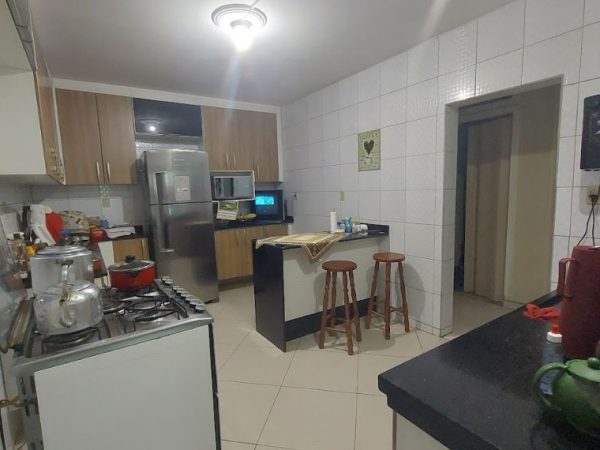 Casa Para Venda Vila Valqueire Com 226m², 3 Quartos, Suíte, 2 Varandas, Quintal e 3 Vagas