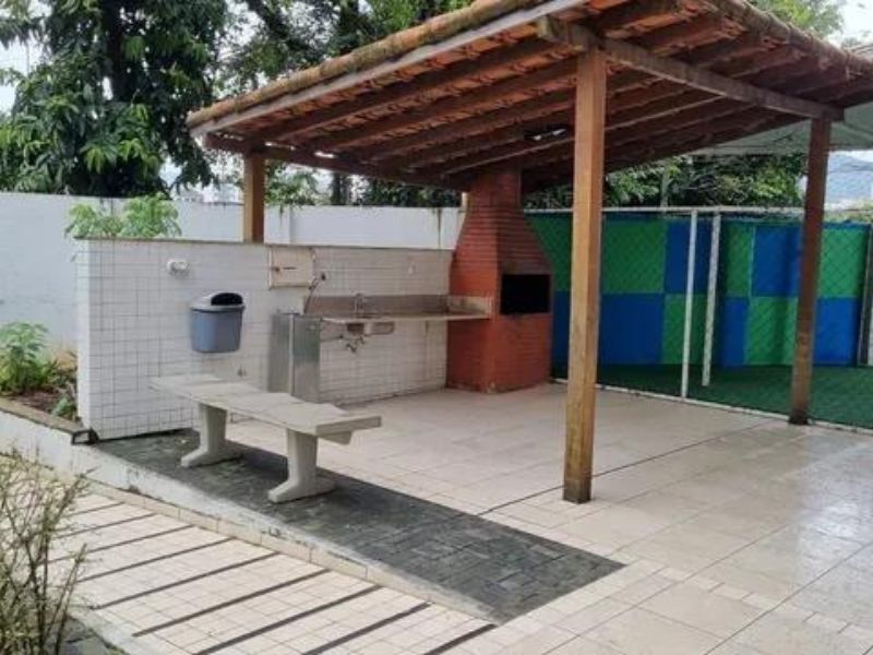 Apartamento a Venda na Taqura 2 Qts 1 Suíte Varanda Prox. Shopping