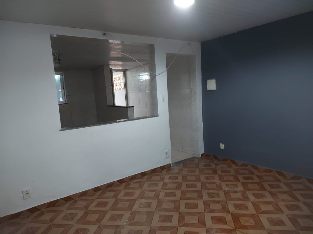 Casa Para Venda em Guadalupe 1 Quarto Rua do Colégio Pio XII