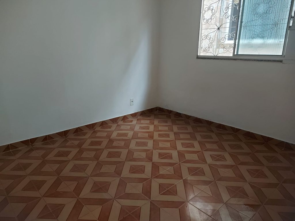 Casa Para Venda em Guadalupe 1 Quarto Rua do Colégio Pio XII