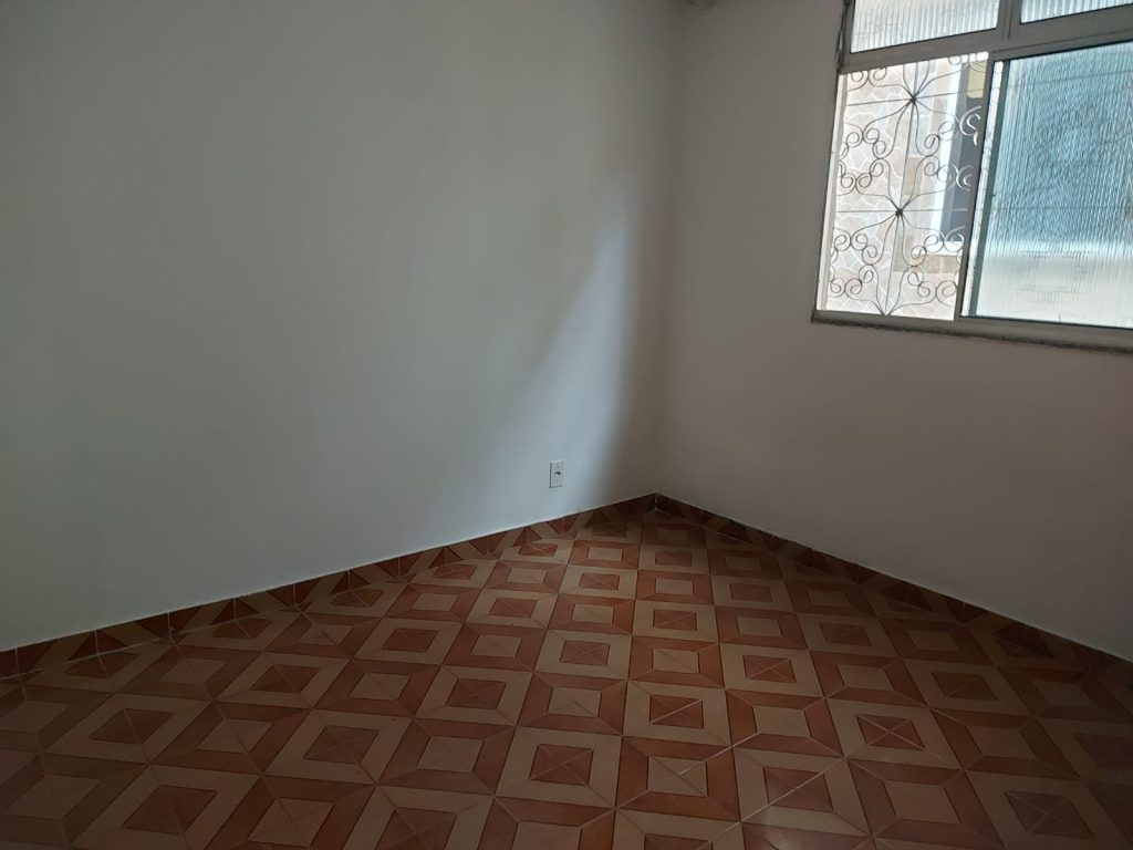 Casa Para Venda em Guadalupe 1 Quarto Rua do Colégio Pio XII