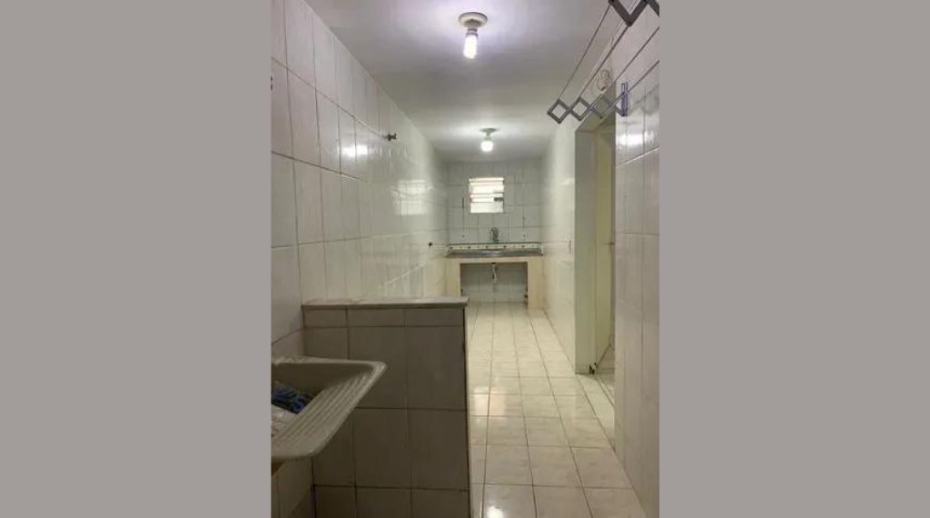 Casa Para Venda em Bento Ribeiro Tipo Apartamento Terreo 1 Quarto